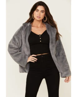 Saints & Hearts Women's Faux Fur Open Hooded Jacket 8 Saints & Hearts Women's Faux Fur Open Hooded Jacket -Western Cowboy Equipment Store 2000339900 020 P1