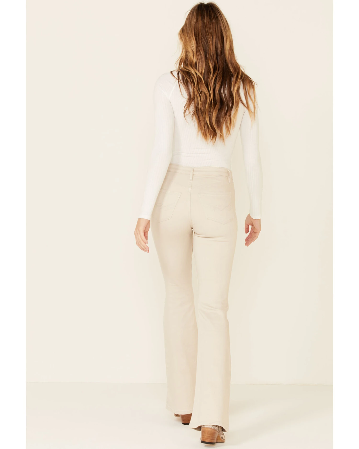 Idyllwind Women's Sanded High Rise Paradise Bootcut Jeans 3 Idyllwind Women's Sanded High Rise Paradise Bootcut Jeans