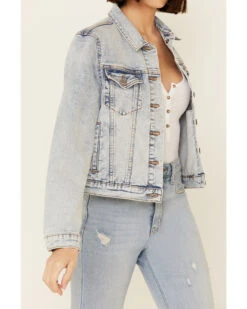 Driftwood Women's Light Wash Patchwork Cropped Button-Front Denim Jacket -Western Cowboy Equipment Store 2000344289 400 P3
