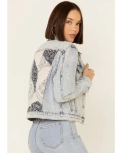 Driftwood Women's Light Wash Patchwork Cropped Button-Front Denim Jacket -Western Cowboy Equipment Store 2000344289 400 P4