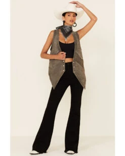 Understated Leather Women's Suede Embroidered Snap-Front Fleece Vest -Western Cowboy Equipment Store 2000349983 020 P2