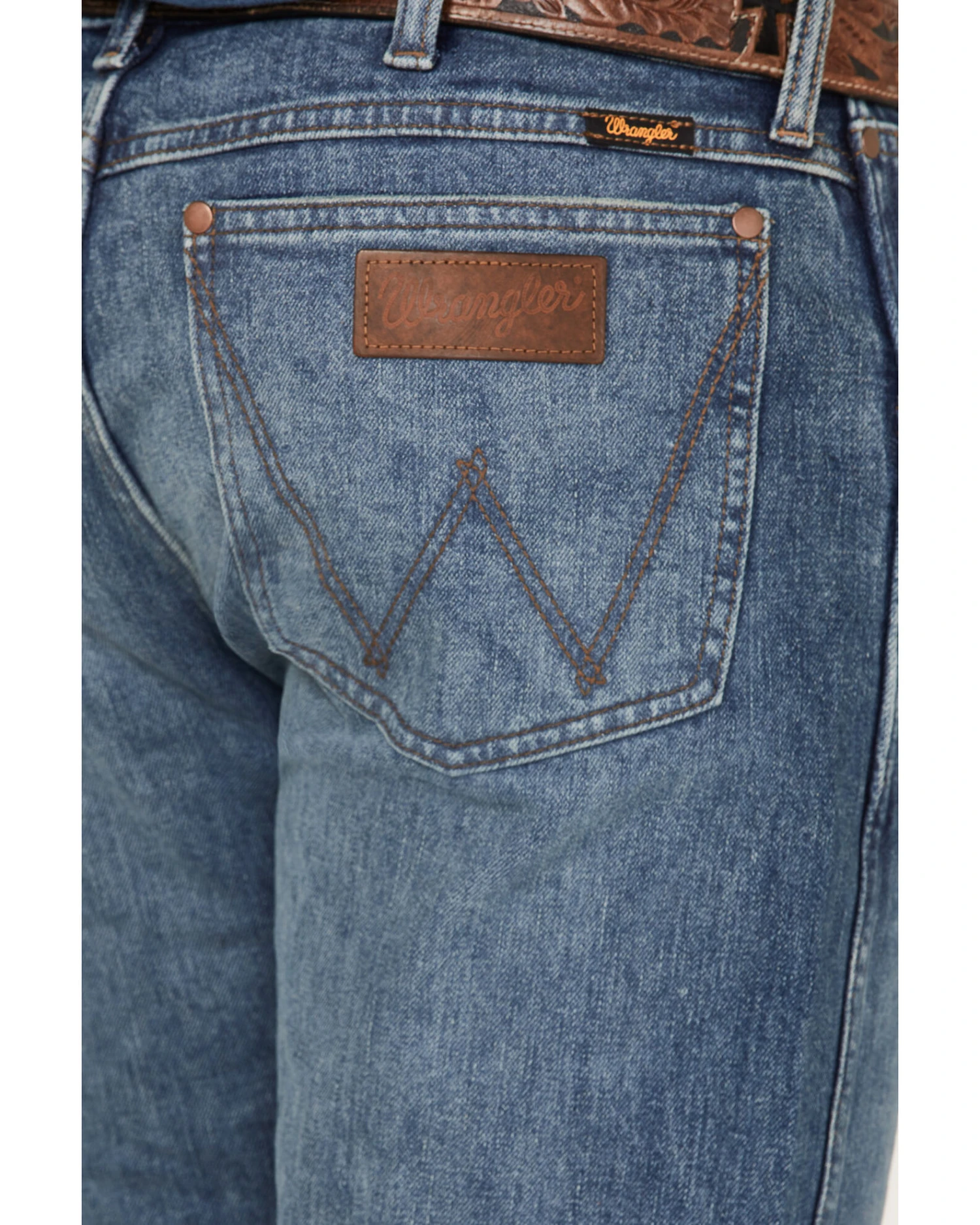 Wrangler Retro Green Men's Faded Indigo Medium Wash Stretch Slim Straight Jeans 4 Wrangler Retro Green Men's Faded Indigo Medium Wash Stretch Slim Straight Jeans - Image 2