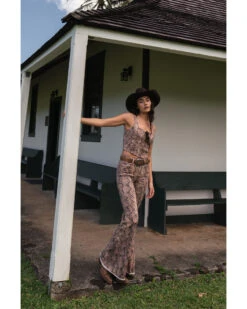 Shyanne Women's High Rise Snake Print Super Flare Jeans -Western Cowboy Equipment Store 2000382919 251 P1