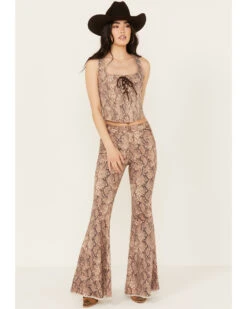 Shyanne Women's High Rise Snake Print Super Flare Jeans -Western Cowboy Equipment Store 2000382919 251 P2